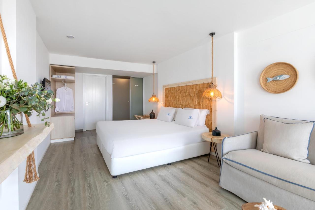 Blue Harbour Boutique Aparthotel Ayia Napa Exterior photo